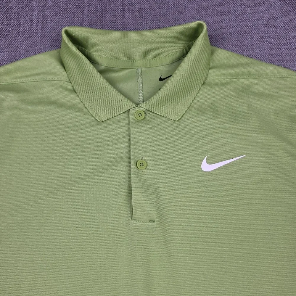 Nike Dri-FIT Mens Medium Lime Green Golf Polo Shirt Short Sleeve Swoosh Athletic
